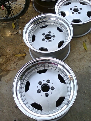 ขายล้อAMGแท้ขอบ17 หน้า8 หลัง10 5รู112 0806260417