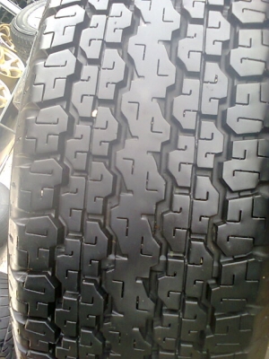ยาง 245 70 16 ปี12  1ชุด  11500