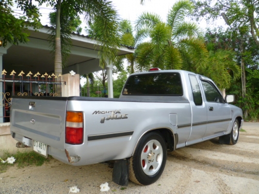 ไมตี้เอ๊กรุ่น 2.8 พลัส รถสวยน่าใช้