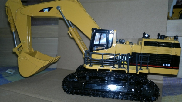 caterpiilar 5110B โมเดลสวยมากคับ รายละเอียดเหมือนจริงคับ สนใจติดต่อได้เลยคับ caterpiilar 5110B โมเดลสวยมากคับ รายละเอียดเหมือนจริงคับ สนใจติดต่อได้เลยคับ