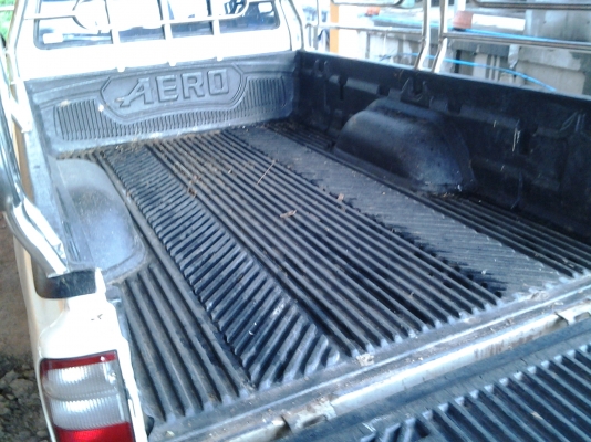 รถ พร้อมใช้ แม็ค15ยางใหม่4เส้น เครื่องดี เชชซีสวย ปี2001