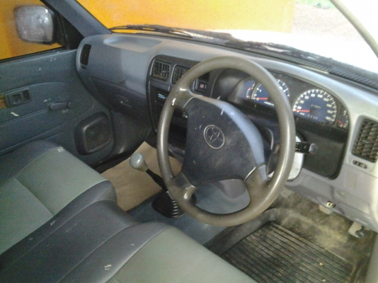 รถ พร้อมใช้ แม็ค15ยางใหม่4เส้น เครื่องดี เชชซีสวย ปี2001