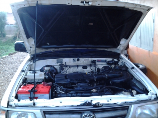 รถ พร้อมใช้ แม็ค15ยางใหม่4เส้น เครื่องดี เชชซีสวย ปี2001