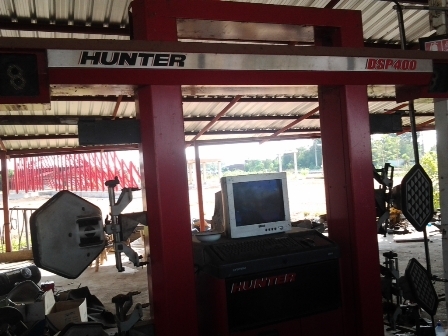 ลดราคาลงแล้ว...ขายเครื่องตั้งศูนย์ล้อ Hunter DSP400 สภาพดีครบๆ