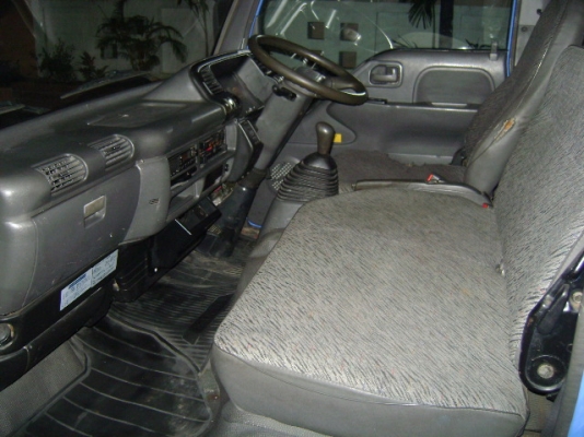 ISUZU รถสี่ล้อ NHR 55 E เครื่องดีเซล 4JB1หัวยกได้ เครื่องดี คัซซีสวยมาก แอร์เย็น ทะเบียนวิ่ง24ชม. ISUZU, รถบรรทุก 4 ล้อ  สีน้ำเงิน เกียร์ธรรมดา ทะเบียนป้ายเขียวไม่ติดเวลา  รถ4ล้อ NHR55E เครื่องยนต์ดีเซล4JB1 เครื่อง2800cc.หัวยกได้ เครื่องดีไม่มีไอแน่นฯ คัซ