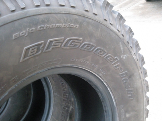 ขาย BF ALL 285 75 16 ดอกเต็ม เหมือนเบิกใหม่ made in usa.