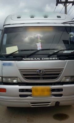 NISSAN DIESEL 320 หัวบางเดิม เครื่องเดิม เฉพาะหัวพร้อมขายค่ะ
