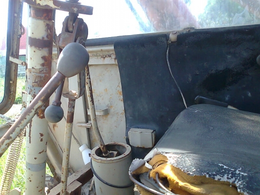 ขายด่วน รถขุดล้อยาง HITACHI EX100-1เท่า KOMATSU PW100-1 รถสวย พร้อมใช้งาน มีใบเสร็จ ลดราคาพิเศษจาก 670,000 บาท.