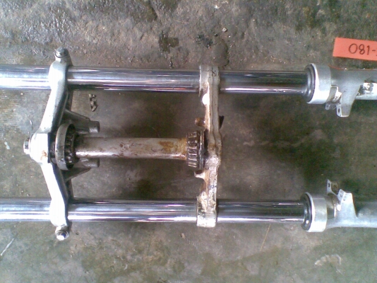 โช้คหน้า VR,NSR, NOVA / แผงคอ DASH / กระบอกโช้ค SONIC /  -  นัดเชียงใหม่