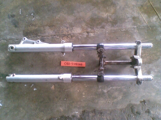 โช้คหน้า VR,NSR, NOVA / แผงคอ DASH / กระบอกโช้ค SONIC /  -  นัดเชียงใหม่