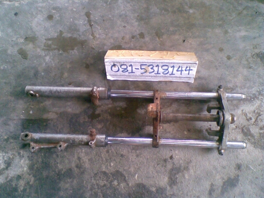 โช้คหน้า VR,NSR, NOVA / แผงคอ DASH / กระบอกโช้ค SONIC /  -  นัดเชียงใหม่