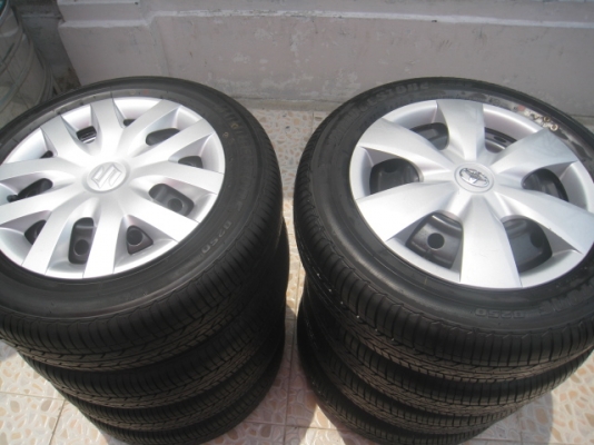 ขายกะทะล้อ suzuki swif ขอบ15 4รู100 +ยางปี12และ13 มี3ชุด(081-3747940)