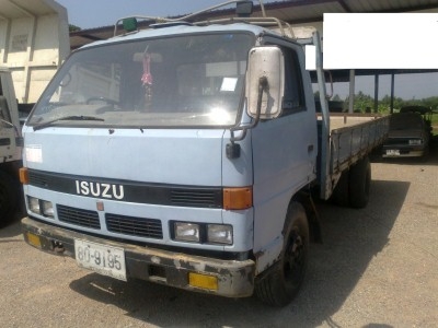 ISUZU 6 ล้อ NPR 58L เครื่อง 4BE =110 ขับดี เกียรสั้น 330,000