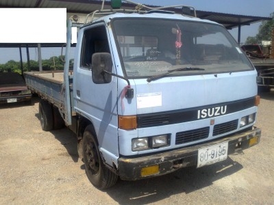 ISUZU 6 ล้อ NPR 58L เครื่อง 4BE =110 ขับดี เกียรสั้น 330,000