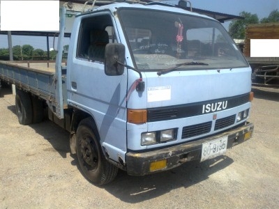 ISUZU 6 ล้อ NPR 58L เครื่อง 4BE =110 ขับดี เกียรสั้น 330,000