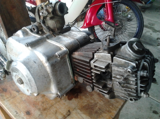 ขาย เครื่อง เดิม HONDA C 70 เครื่องใช้ได้ดี เพิ่งยกลงจาก C 70 ขาย เครื่อง เดิม HONDA C 70 เครื่องใช้ได้ดี เพิ่งยกลงจาก C 70