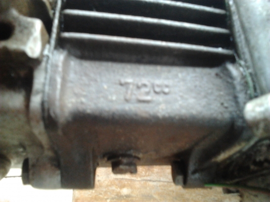 ขาย เครื่อง เดิม HONDA C 70 เครื่องใช้ได้ดี เพิ่งยกลงจาก C 70 ขาย เครื่อง เดิม HONDA C 70 เครื่องใช้ได้ดี เพิ่งยกลงจาก C 70