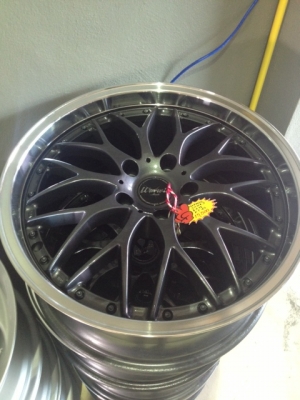 ขายล้อ WARWIC ขอบ 18" หน้ากว้าง 8"