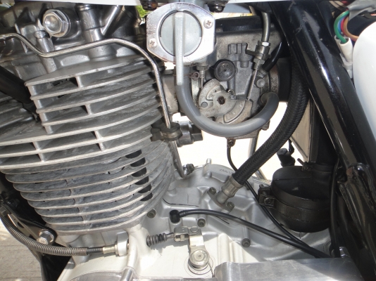 ขาย Yamaha SR 400 สภาพนางฟ้า ขาย Yamaha SR 400 สภาพนางฟ้า