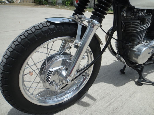 ขาย Yamaha SR 400 สภาพนางฟ้า ขาย Yamaha SR 400 สภาพนางฟ้า