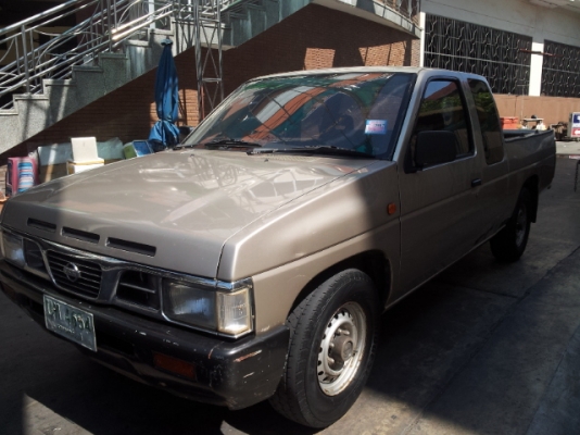 ชาย  big-m 2.7 king cab ปี 98