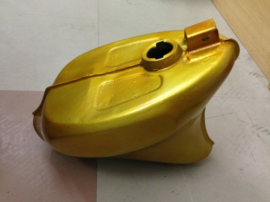 ขายถังc100 เเท้ๆ รูกลาง สภาพดีทำสีมาเเล้ว ไม่รั่ว ราคา1200บาทพร้อมส่ง