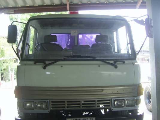 ขายด่วน รถบรรทุก 6 ล้อ HINO ติดเครน ยูนิค 3 ตัน