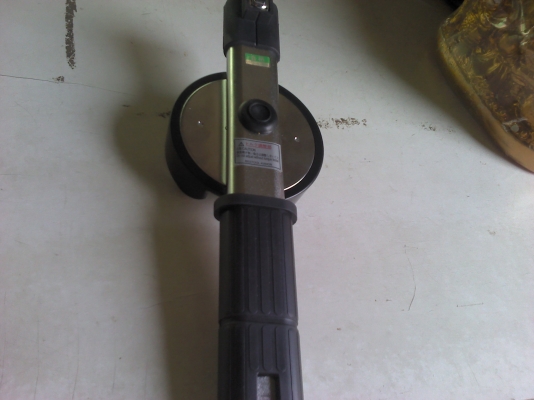 ประแจวัดแรงบิด เป็นของใหม่เก่าเก็บ มีขีดแสดงค่าที่บิดให้ดู ญี่ปุ่นแท้