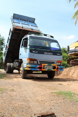 ขายรถดัมพ์หกล้ออีซูซุ   NQR66LX5T ห้างแท้