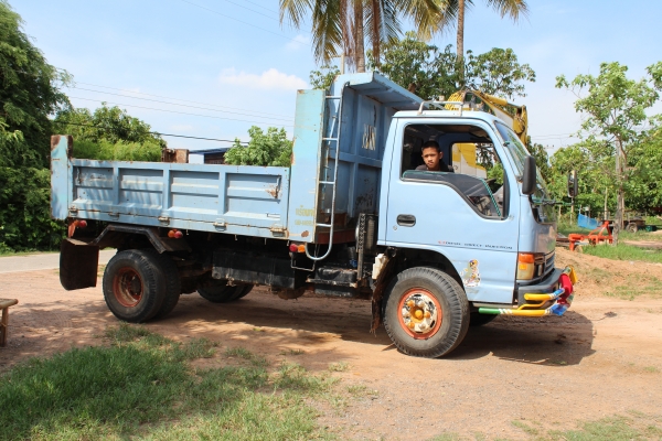 ขายรถดัมพ์หกล้ออีซูซุ   NQR66LX5T ห้างแท้