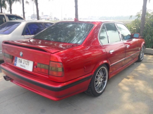 เสนอ bmw ชุดเครื่องเสียงและคอมในรถเพื่อความบรรเทิง