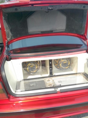 เสนอ bmw ชุดเครื่องเสียงและคอมในรถเพื่อความบรรเทิง