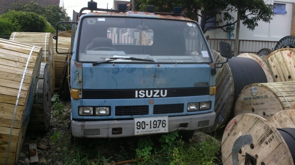 ขายรถ 6 ล้อ ISUZU NPR 115 แรงม้า