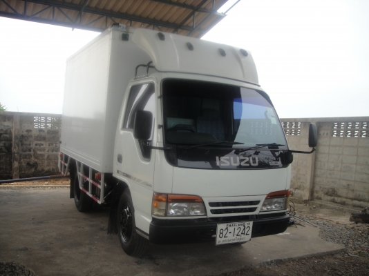 ISUZU NKR 6 ล้อ ตู้ยาว 3.10 เมตร (รถประกอบ) เครื่องยนต์ 140 แรง มีทะเบียน พร้อมชุดโอนครับ ISUZU NKR 6 ล้อ ตู้ยาว 3.10 เมตร (รถประกอบ) เครื่องยนต์ 140 แรง มีทะเบียน พร้อมชุดโอนครับ