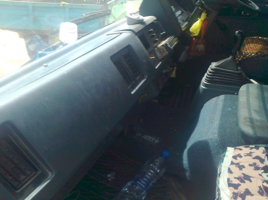 ISUZU FRR 12 LA เครื่อง 6BG1 กระบะคาร็โก้ ยาว 6 เมตร