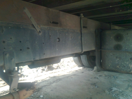 ISUZU FRR 12 LA เครื่อง 6BG1 กระบะคาร็โก้ ยาว 6 เมตร