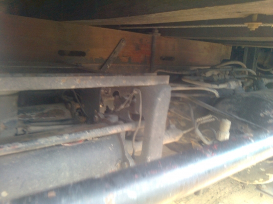 ISUZU FRR 12 LA เครื่อง 6BG1 กระบะคาร็โก้ ยาว 6 เมตร