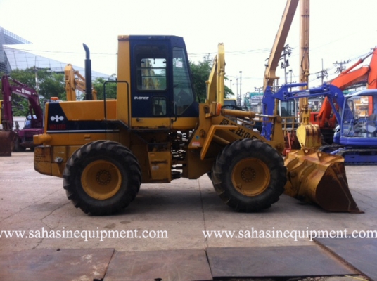 รถตัก WA100-1 S/N 100XX บจก.สหสินอีควิปเม้นท์ โทร.081-5851880, 02-5168100-1 www.sahasinequipment.com