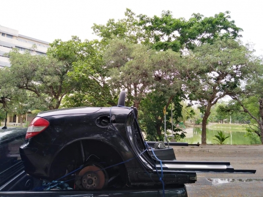 ท้ายตัดbenz slk200 เปิดประทุน สปอต ท้ายตัดbenz slk200 เปิดประทุน สปอต