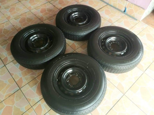 ล้อกะทะเดิมรถตู้ Toyota Comuter ขอบ 15 พร้อมยางเดิม bridgestone RD-613 steel  195R15 ผลิตปลายปี 18(ลงพื้น 19) ทั้งชุด 4,900 เทิร์นได้ใส่ฟรี รับบัตร ส่งทั่วไทย