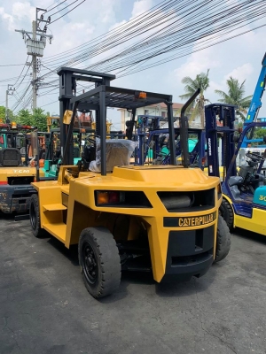 CATERPILLAR DP60  รถขนาด 6 ตัน ดีเซล แผงงายกตู้ งายาว 2.4 เมตร เกียร์ออโต้