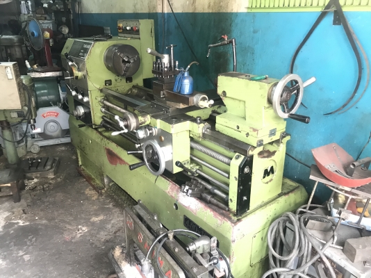 ขายเครื่องกลึงไต้หวัน6ฟุต