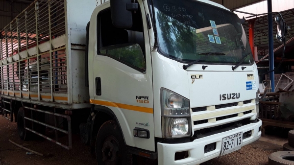 Isuzu NPR150 ห้างแท้ปี 52 กะบะคอกหมูยาว 5 เมตร เล่มพร้อม สวยพร้อมใช้ 498,000 จร้า รถยุนครพนม 0821109