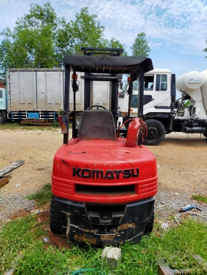 ขาย รถโฟล์คลิฟท์ Komatsu-11 ขนาด 3 ตัน เครื่องยนต์ดีเซล รถขับใช้งานได้