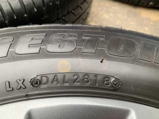 ล้อแม็ก Nissan Almera Sportech ขอบ 15 พร้อมยาง 185-65-15 Bridgestone ปี 18