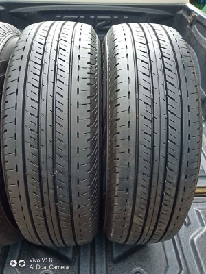 ยาง Bridgestone 205 70 15 ปี 19