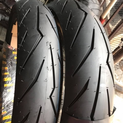 ยางใหม่ สุดฮิต Pirelli Rosso Sport สายฟ้าราคาเร้าใจ