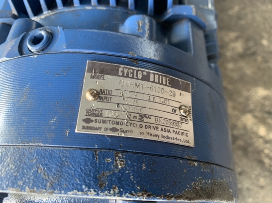 ขายมอเตอร์เกียร์ Cycrodrive Sumitomo 1HP. 380V อัตราทด 1:29 made in Japan เพลาออกประมาณ 50รอบต่อนาที สภาพสวยใหม่มาก หมุนนิ่ม พร้อมใช้งาน