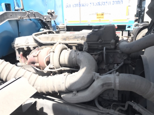ขาย 6 ล้อตู้ทึบ Hino 212 แรงม้า ปี 54 ตู้ 7.5