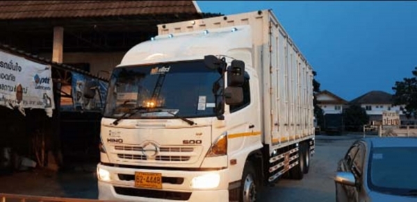 truck2hand cover